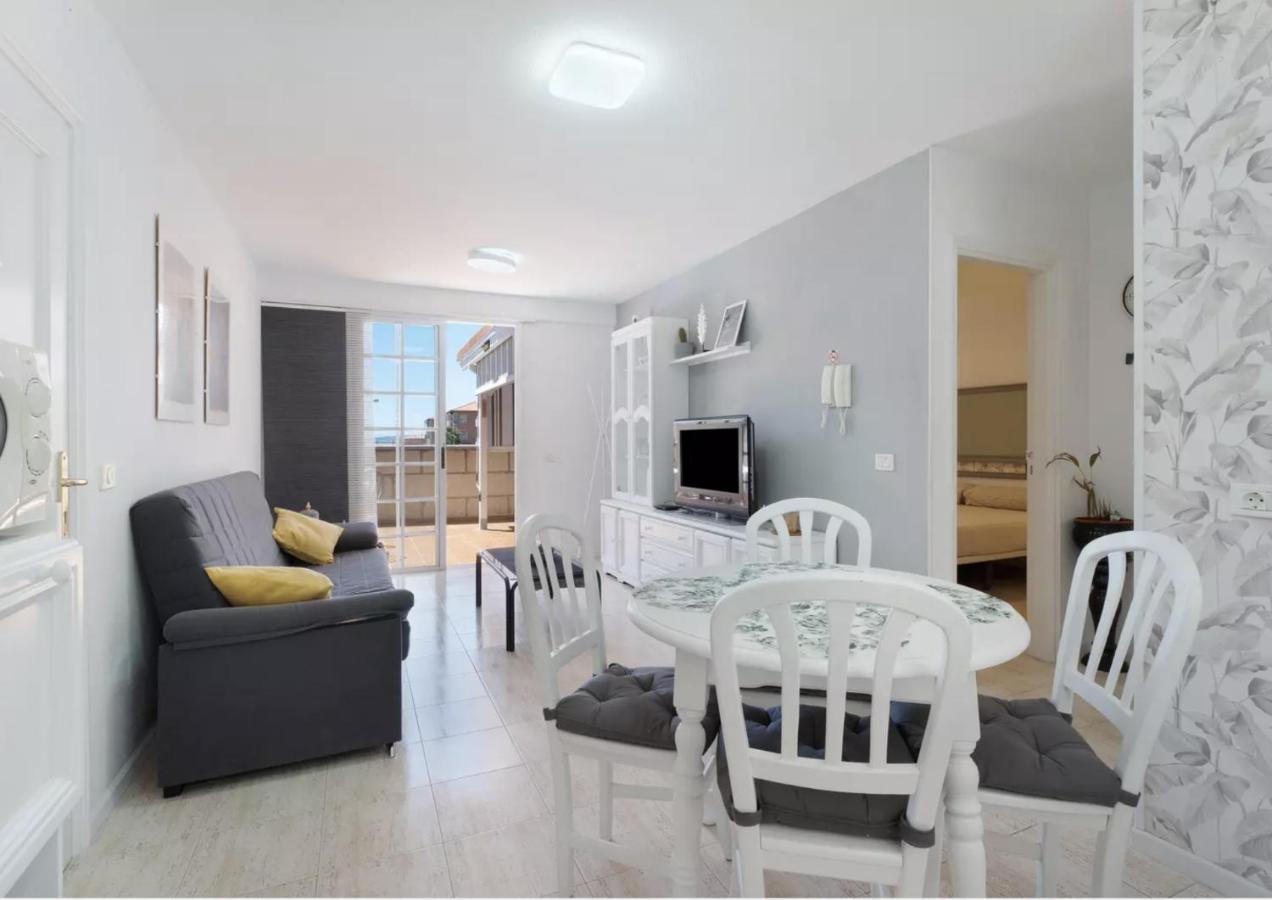 Apartamento El Carmen 3 Lara Apartment ซานตาครูซ เด เตเนริเฟ ภายนอก รูปภาพ
